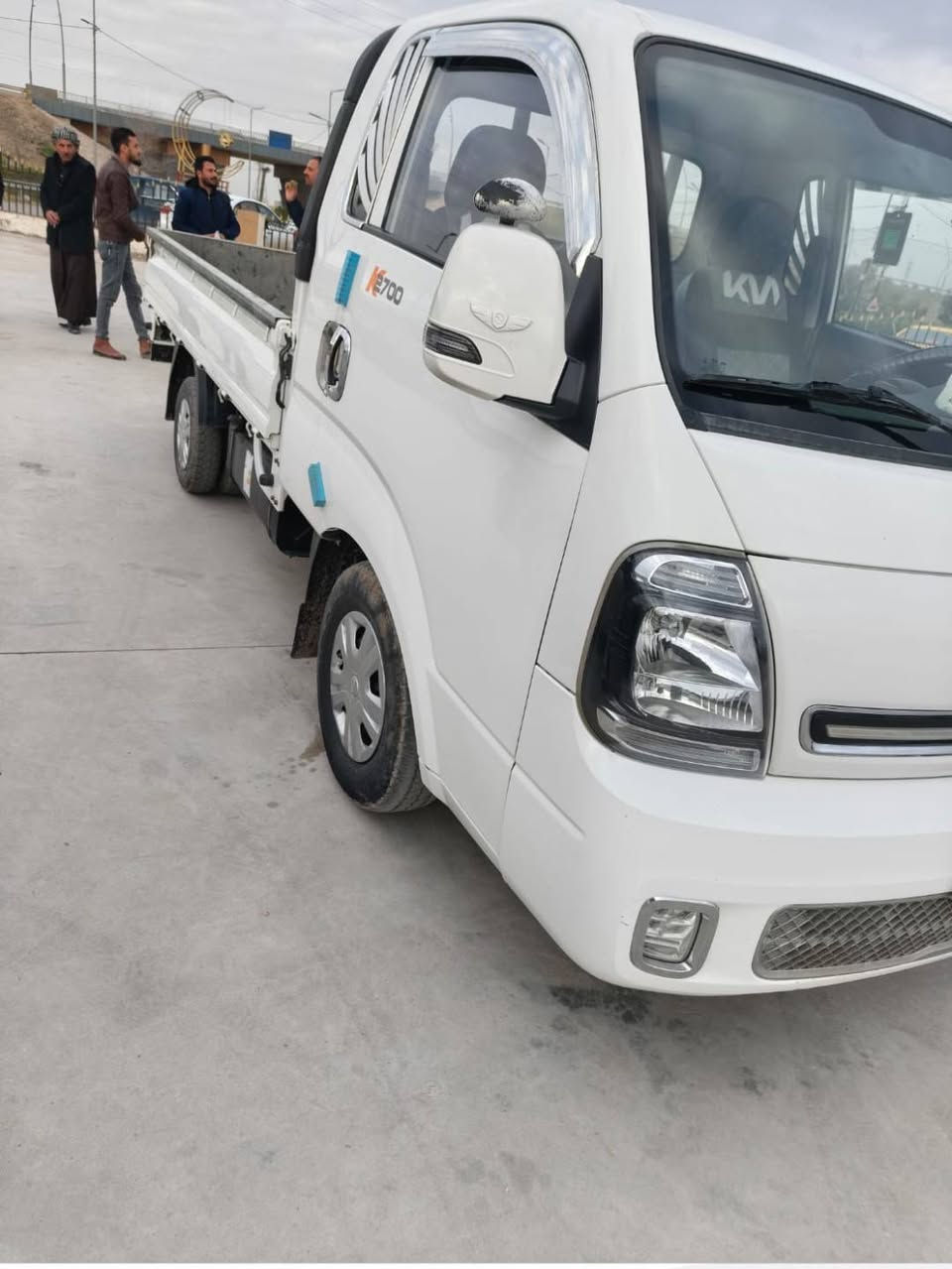 السلام عليكم اخوان كيا حمل للبيع موديل 2022السياره جديده بدون صبغ محرك شرط رقم صلاح الدين شرط التحويل ***********
