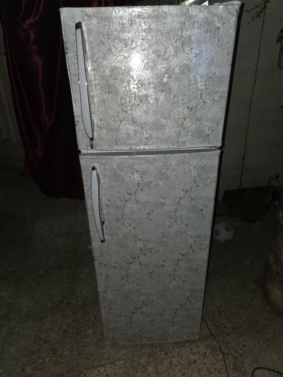 اغراض بسعر مناسب وضمان 3ايام متشتغل تترجع.  امانه الله شغلات وشرط الفحص. الغساله 90،،       100 الثلاجه ***********حي العامل اتصل وبيك خير ودلل
