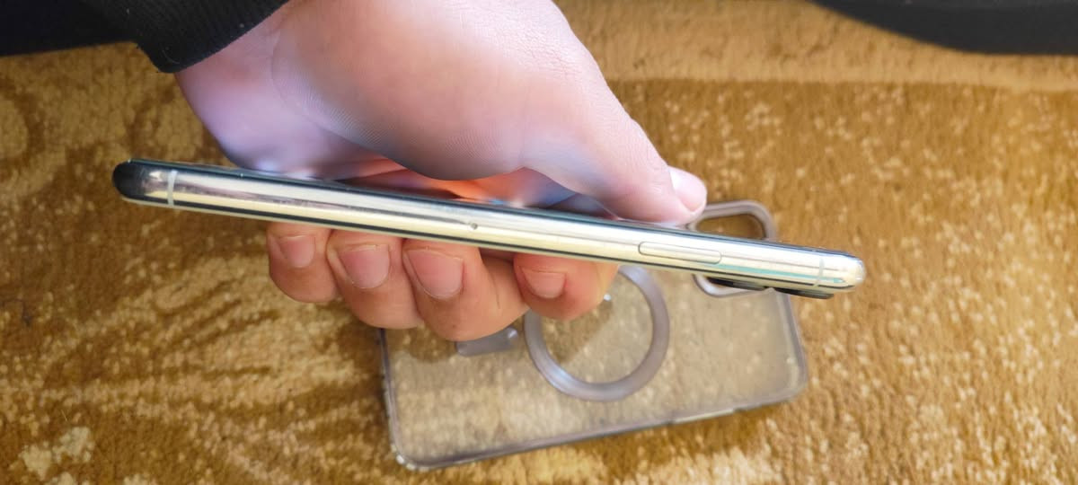 السلام عليكم
ايفون11 برو ماكس بطاريه95
فول نضافه ***********
