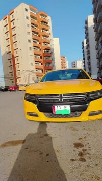 يوجد تكسي داخل مجمع الزهور داخل بغداد لجميع مناطق بغداد وخارج بغداد إل...