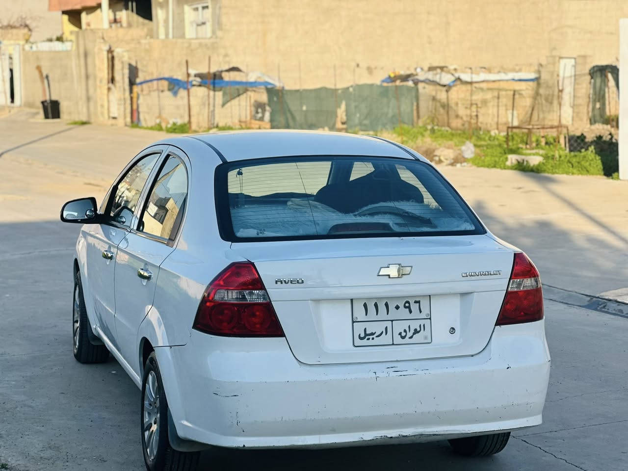 ئڤیۆ ٢٠٠٨
سەیارەیەکی بێکێشە ماڵی دۆستە گێڕو مەکینە بەشرت جوار تای نوێ گێڕ عادی 
٣ پارجەی بۆیاخە بێ ناو گرتن 
تەحویلو غرامە بەشەرت 
$٥٤ کەمێک مەجال 
***********
***********
