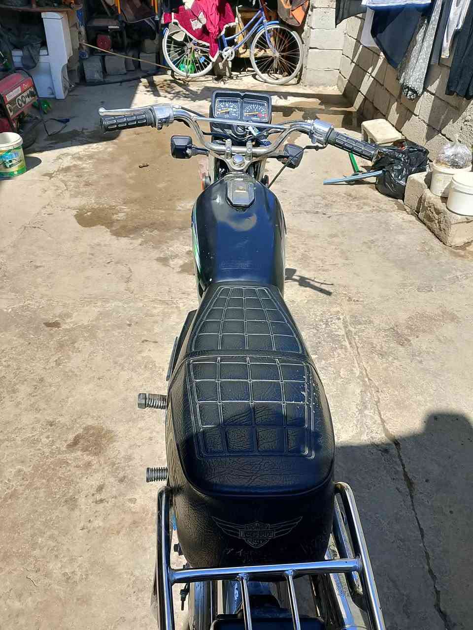 تايكر 2020 كهربائيات كلها شغاله محرك مفول شلعه وناعمه تايرات جدد كشن جديد لايت جديد ويل خلفي جديد ورقتها ضايعه
ديالى بعقوبه السعر /320/ محرك فول  ***********
