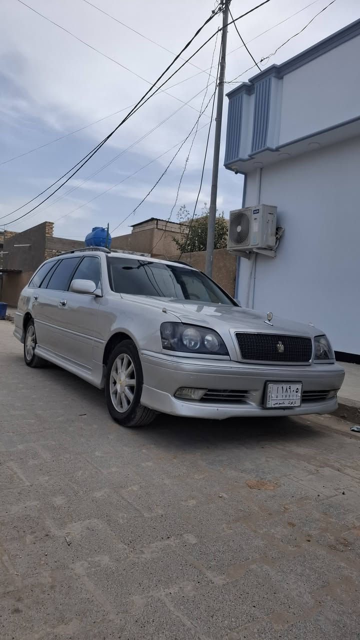 ملكه ستيشن مامدفوع الكمرك سياره كلش جديده كفاله من ضربه كصه قماره فقط ٥٥ وبيها مجال قليل مكانها نجف ***********
