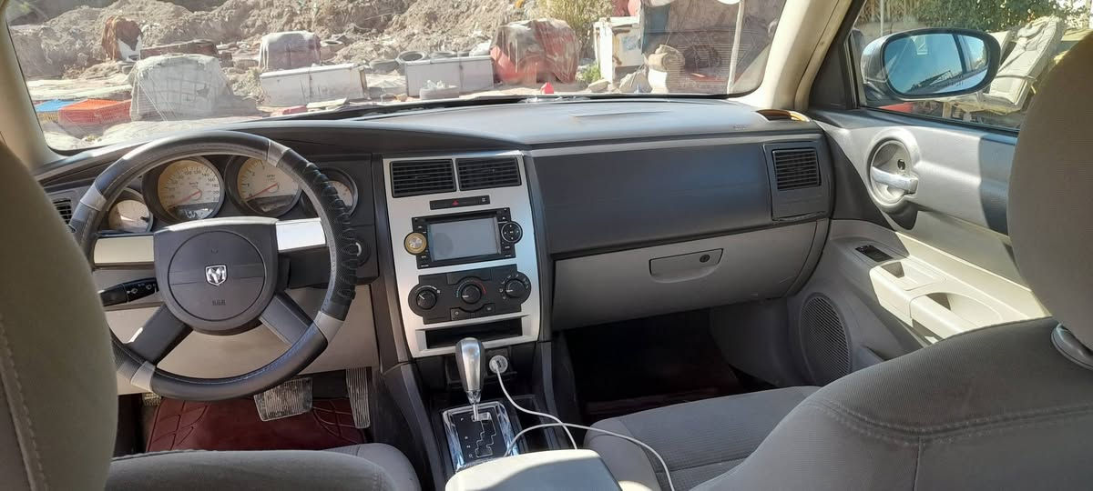 السلام عليكم
جارجر ١٠ أدوات جاهزه كص قماره متومه رقم وسنويه ويا الشاصي السعر ٣٥ وبيه مجال مكانه النجف *********** بي واتساب
