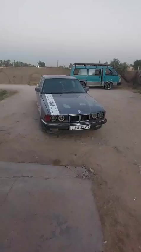 بيئم ٧٤٠ ٨ سلندر ٣٠٠٠ سيارة حلوة ونضيفه محرك وكير خير من الله تبريد ثلج صدر امامي جديد سيارة مرتبه تايرات جديدة  سعرهه ٣٠ وبيهه مجال متوازي على بيعتهه ***********
