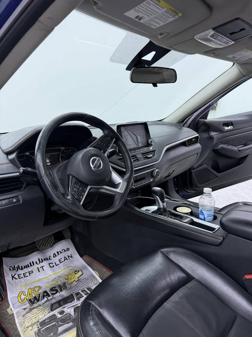 السلام عليكم
نيسان التما SR فول مواصفات

الموديل2019 
ماشيه 73000 ميل 
محرك 2.5

🏁فتحه سقف

🏁كشنات جلد

🏁كشنات كهرباء

🏁كشنات تدفئه

🏁رادار جانبي نقطه عمياء

🏁تحديد مسار

🏁مثبت سرعه
بصمه وبصمه ابواب
تشغيل عن بـعد 
لايت ليد وزينون بلادي
شاشه apple car play

وبعد مواصفات 

بدون ايرباك بدون دواخل 

حادث السياره بلصور بنيد مصبوغ

جاملغات بارد بيهن

مكان السياره عامريه بغداد 

السعر 140 وبيه مجال للطيبين 

***********:متواجد واتساب
