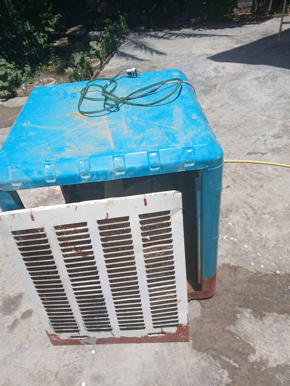 مبردة نظيفة ب٦٥ رقمي ***********
