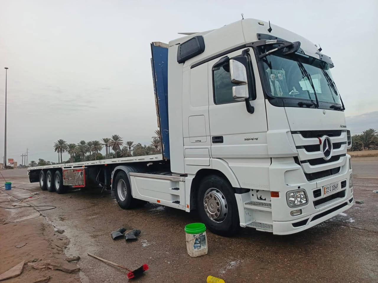 السلام عليكم اكتروز موديل 2009 فول مواصفات  حاجب مكفوله من الضربه والجگه عربانه اوربيه رقم جديد بسمنه
استفسار اكثر الإتصال على الرقم 
‏‪***********‬‏
