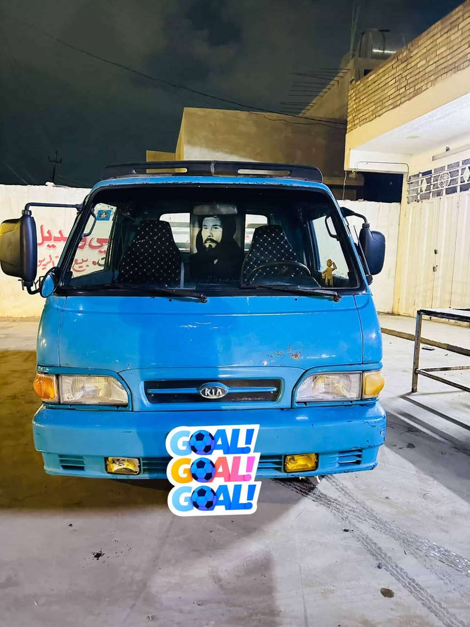 سلام عليكم سياره للبيع كيه بنكو موديل 96 سياره بلاديه رقم نكليزي بسمي تحويل ثاني يوم كير ومكينه وكسن جديد دوشمه جديده *********** مكاني بغداد المعامل
