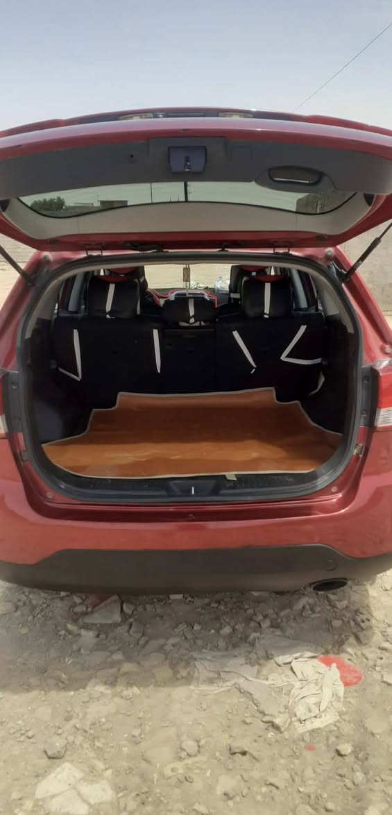 يالله سلام عليكم 

كيا سورنتو  فول مواصفات عده الفتحه. وارد امريكي مكينه 2400 اربعه سلندر السياره خير من الله كير محرك مكينه تبريد تخم تاير حيل نضيفه من الدوام للبيت ادامه جديده وخير من الله

مكاني بغداد الرصافه بيع او مرواس

الرقم ٠٧٧٧ ٩٧٨ ٥١١٦
