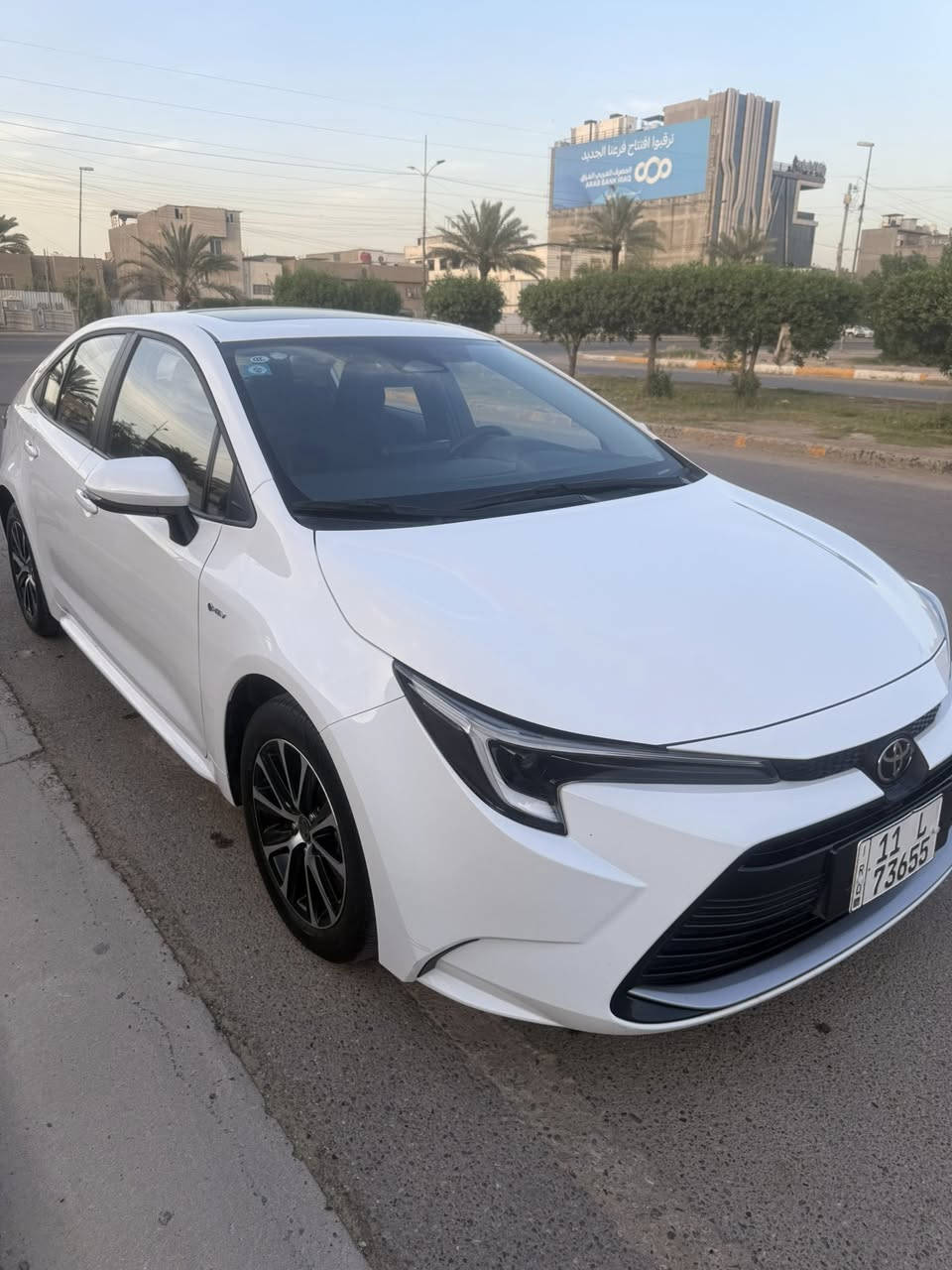 السلام عليكم كورلا 2025 شكل الامريكي ماشية 32000 رقم بغداد بيه صبغ بسيط الجاملغ الخلفي الايسر موضح بلصوره 
الاستفسار ***********

