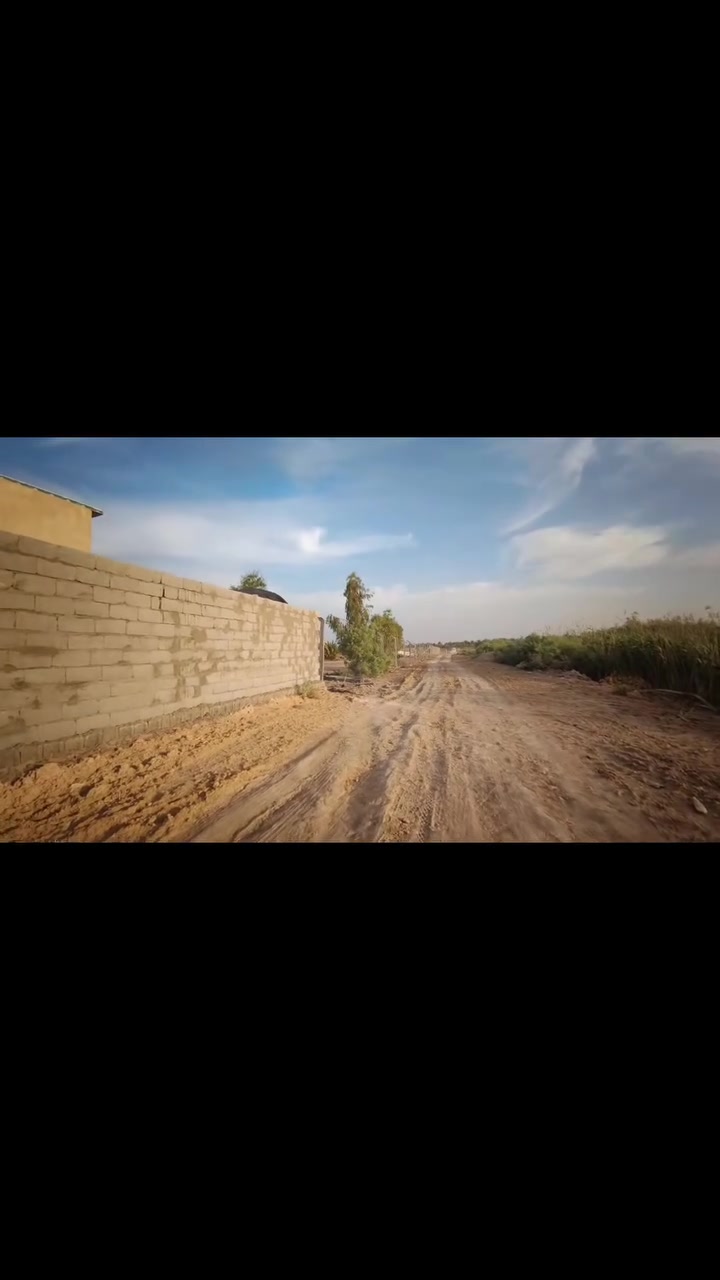 لعشاق الريف والمناطق الراقية 🌿✨
اجيتكم بشي مرتب وحلو هالمرة 🔥

📍 أرض للبيع مساحة دونم وربع
📑 جنس الأرض: طابو زراعي سند 25
✅ تحويل مباشر من صاحب الأرض

⚡ كافة الخدمات متوفرة:

- ماء إسالة
- كهرباء
- وجميع متطلبات السكن متوفرة

📌 موقع الأرض:
الحلة، قرب بوبة حلة - نجف
تبعد عن شارع حلة - نجف أقل من 1 كم
🚧 عرض الشارع 10 متر

📞 للاستفسار أكثر الاتصال على الأرقام:
***********
***********
