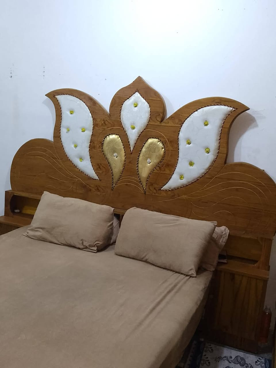 السلام عليكم غرفه عراقيه للبيع استعمال سنه وحده فقط كلش نظيفه سعره ٥٥٠ الف


**إذا كنت صاحب هذا الإعلان وتريد حذفه لأي سبب، رجاءا أرسل رسالة إلى الدعم الفني**