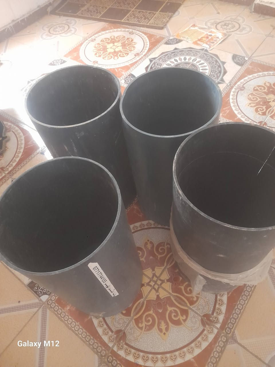 كلهن بيهن فطر ع الطول بس واحد بي فطر شبر كلهن ب45اتصال  ***********
