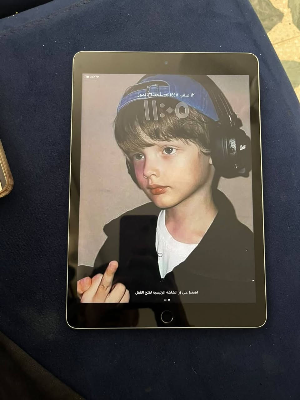 السلام عليكم للبيع ايباد ٩ نضيف مادخل صيانة مكفوله اذا بي شي مكاني بغداد الشعب السعر ٢٦٠ وبيه مجال ذكره ٦٤ ٦٠ فريم يخبل الرقم بس وتساب ***********
