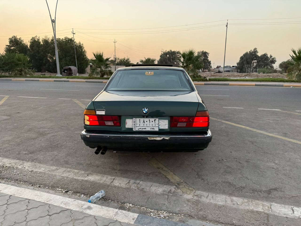 السلام عليكم سياره بي ام مديل 91  سياره فول موصفات مكينه كير حداده تبريد بس كنبريسر تخم تاير سياره جاهزه واحله من الصور رقم بغداد مكان السياره البصره السعر 47 وبيه بيع اومراوس حسب القناعه الرقم الهاتف ***********() ***********.:
