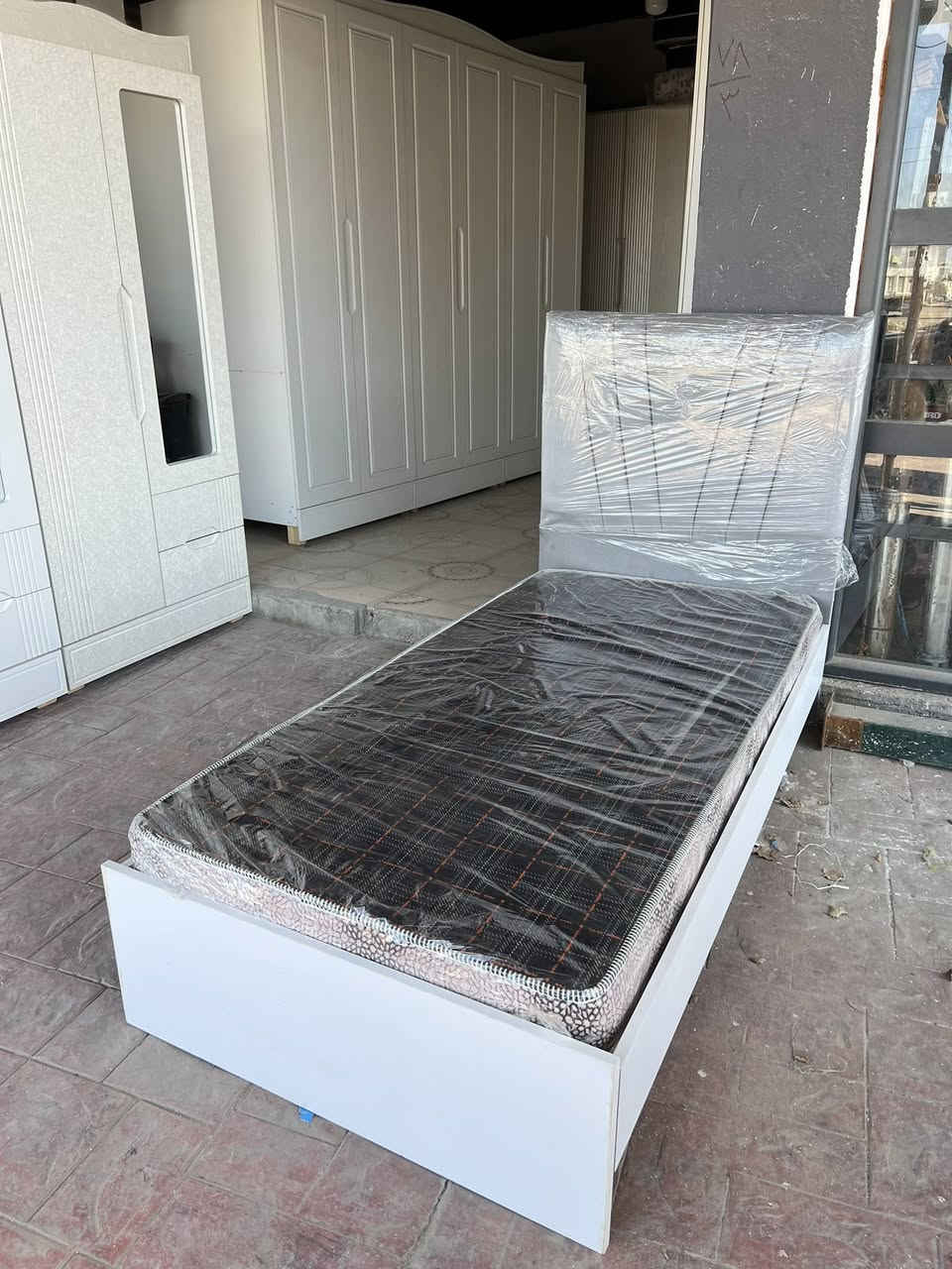 داشکاندن بە بۆنەی مانگی ڕەمەزانی پیرۆزەوە
سیسەمی یەک نەفەری بە دۆشەکەوە نرخمان کرد بە ١٠٠ هازار دینار 
دوو نەفەری بەبێ دۆشەک ١٥٠ هەزار دینارە
بە زەمانی ٦ ساڵ
***********
