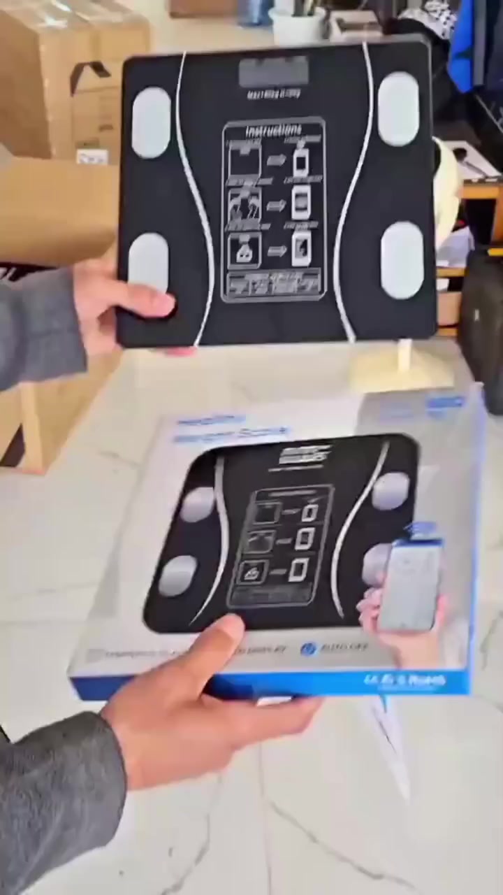 ️✨ ميزان ذكي أنيق يقيس الوزن والدهون والسوائل بكل دقة!
يتصل بالتطبيق لتتبع جسمك مع مرور الوقت 📲

يدعم أكثر من مستخدم، شاشة رقمية مضيئة وزجاج آمن 🌟

أوزان من 0.2 لـ180 كغ، وحدة قياس قابلة للتغيير ⚡
تابع صحتك بسهولة ومرح! 💪🎉
 #ميزان #ذكي #وزن #اكل #رجيم #قياس_الوزن #صيام


**إذا كنت صاحب هذا الإعلان وتريد حذفه لأي سبب، رجاءا أرسل رسالة إلى الدعم الفني**