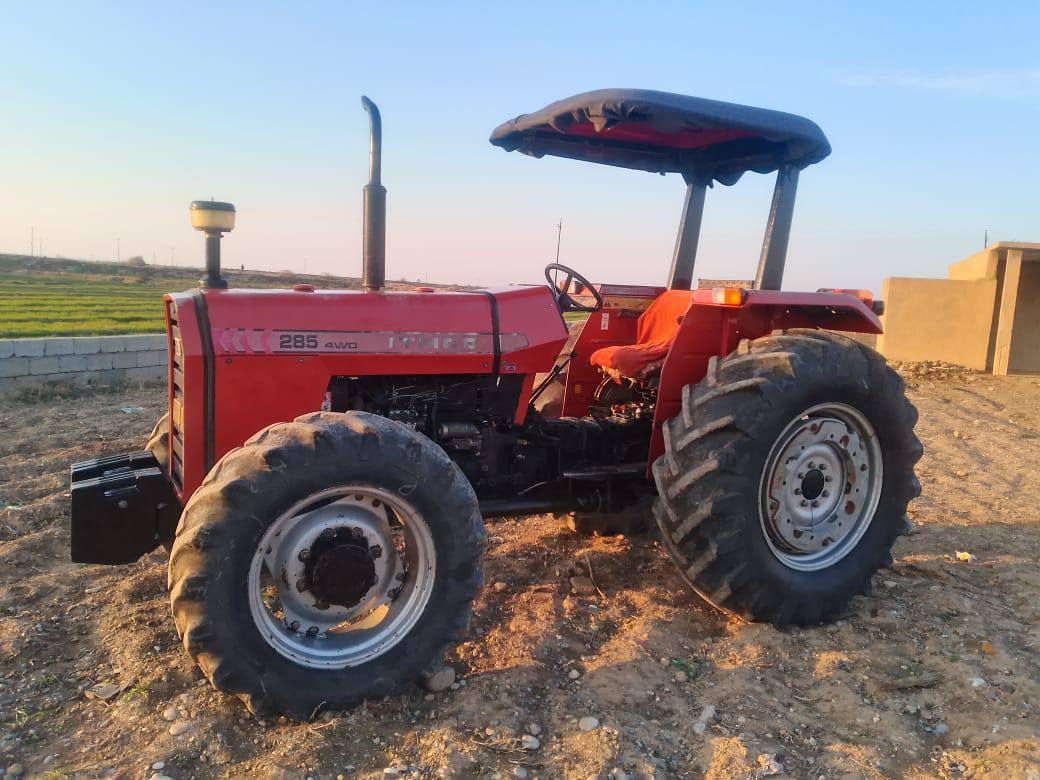 السلام عليكم
تركتر إيراني دبل أكسل موديل 2013 رقم و سنويا سليمانية شرط التحويل محرك گير أكسل هيدروليك شرط 
المكان صلاح الدين الشرقاط 
الاتصال: ***********
