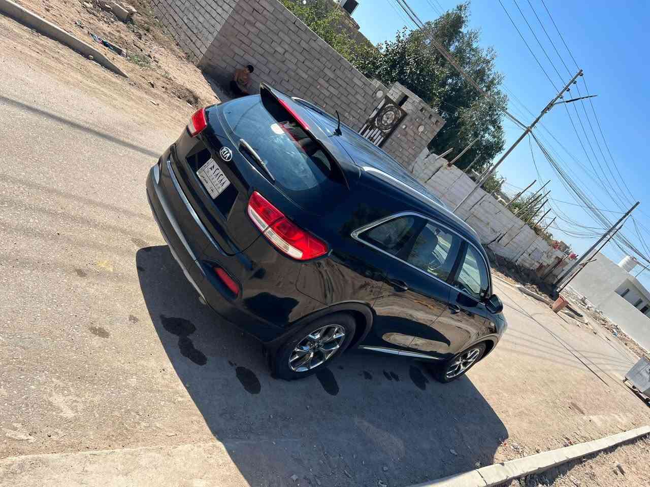 سورنتو 2016 خليجي 4 سلندر 7 راكب سياره بيها جاملغ خلفي صبغ + البنيد فقط رش. تخم تاير حداده كير محرك كفاله السعر 150 وبيه مجال مكان السياره البصره قضاء القرنه 
***********
