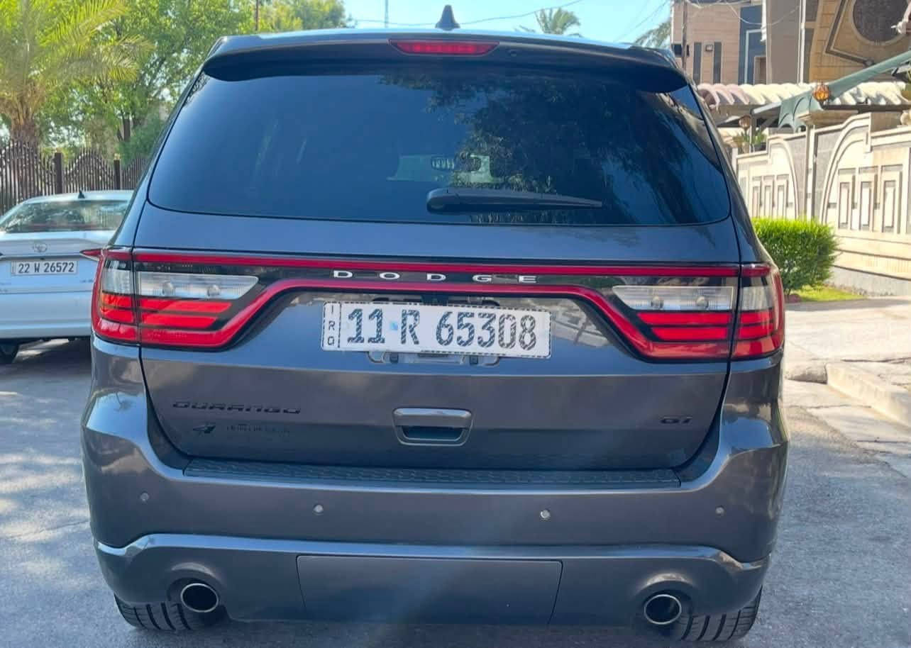 السلام عليكم عندي دورنكو 2020 GT السيارة جديده بمعنى الكلمه حادثها فقط جاملغ وباب طخه سطحيه بدون دواخل وبدون ايرباك ماشي 69 رقم بغداد بأسمي 
بصمه 
فتحه 
جلد 
كشن حضن
شاشه كبير 
كشنات VIP 
وباقي المواصفات المعروفه لل GT 
مكاني بغداد الرصااااافه 
السسسعر 235$ 
للاتصال 
***********
