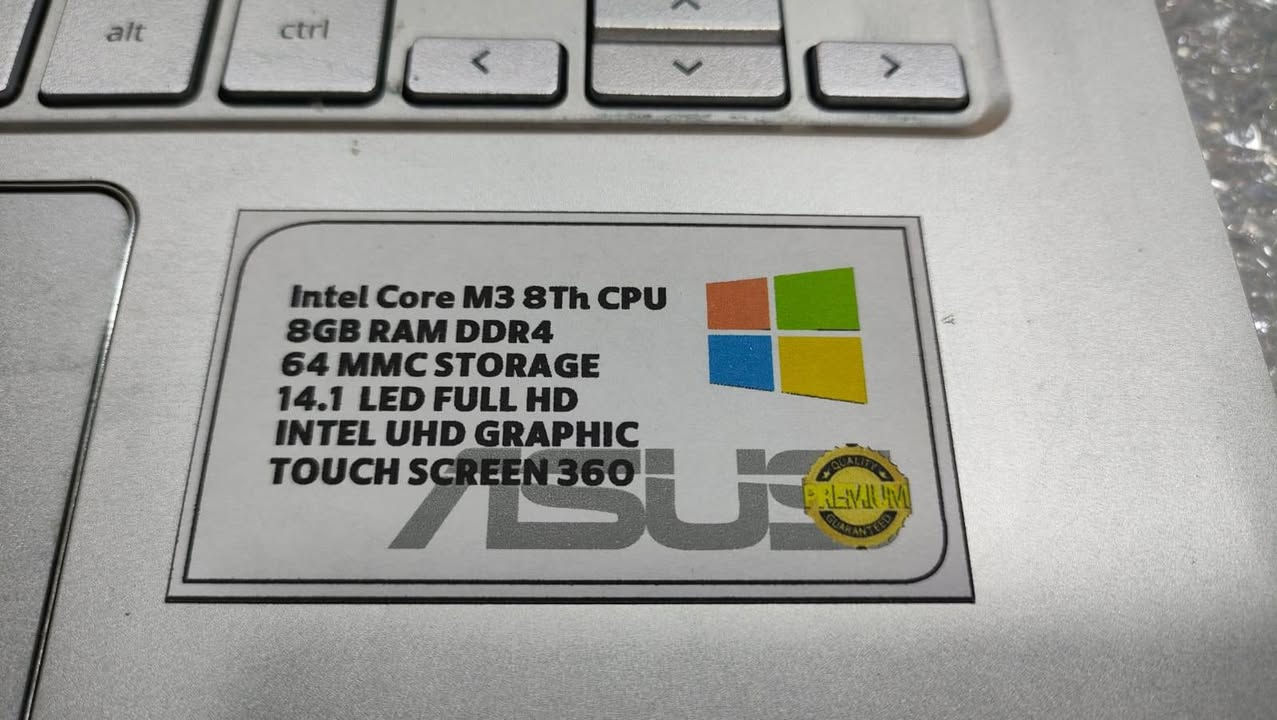 اسوز لابتوب
Intel m3 جيل ثامن
8GB RAM
64 MMC 
13.3 LED TOUCH 360
LIGHT KEYBOARD
يمكن أضافه مايكرو SD حتى واحد تيرا
متوفر كميات لأصحاب الجملة.


**إذا كنت صاحب هذا الإعلان وتريد حذفه لأي سبب، رجاءا أرسل رسالة إلى الدعم الفني**