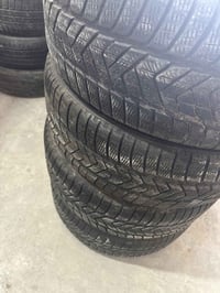 پيرلي • ٢٣٥/٦٠/١٨ • توصيل