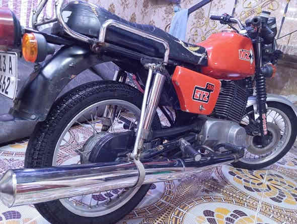 السلام عليكم امزت مديل 82 رقم وسنويه ميسان لحيم بس بلخشم الدراجه جاهزه من للطلول للطول كله الماني السعر مليونين وربع للستفسار ***********
