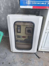 للبيع شغالات كلش نظيف و السعر القطعة على ١٧٠الف 07701493734