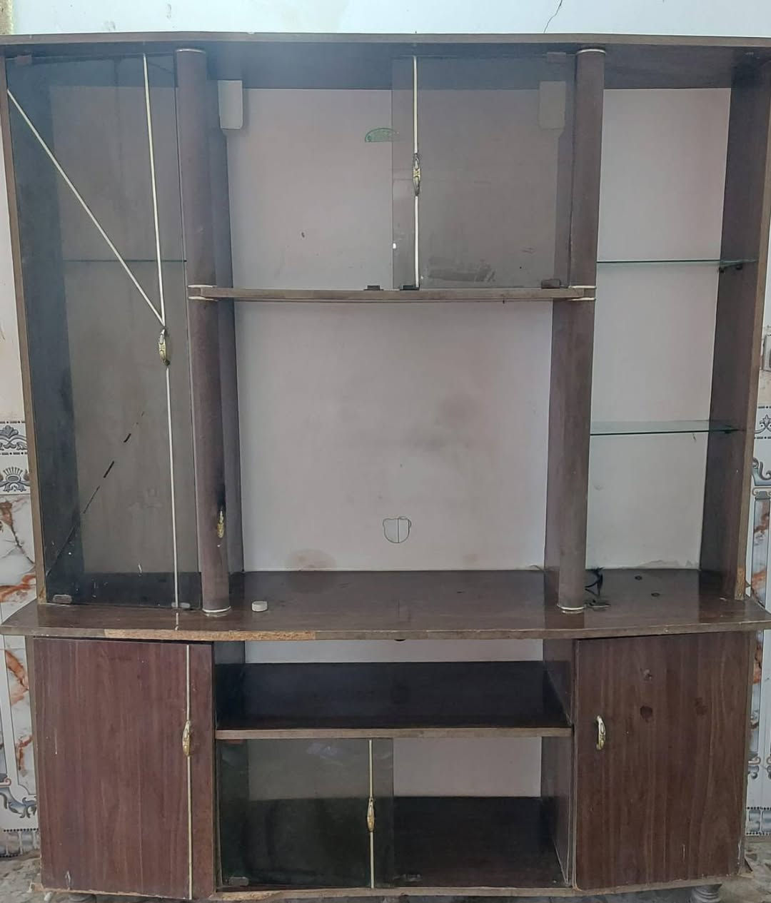 للبيع + البوفيه بابها موجود
للتواصل ع الرقم ***********
