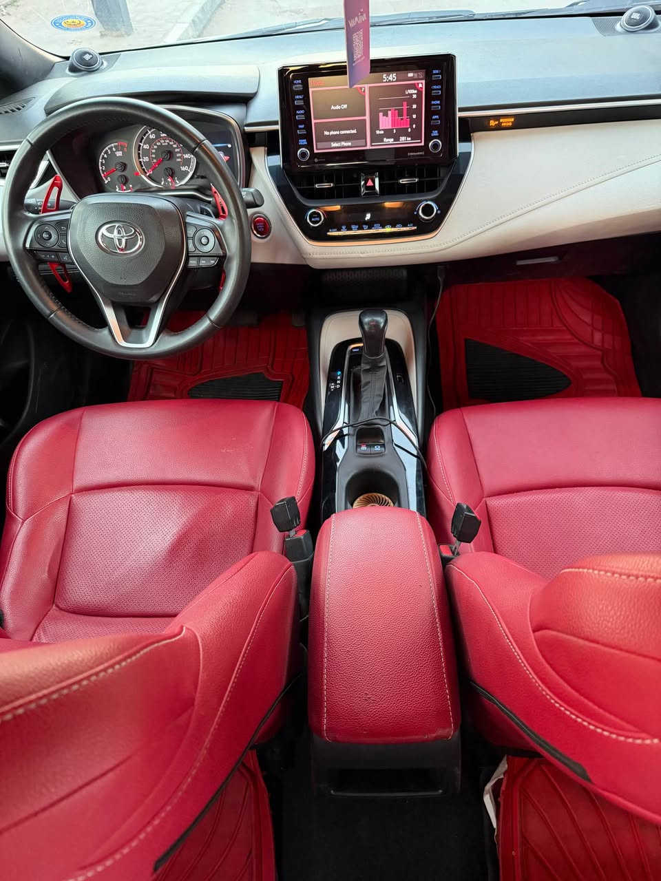 للبيع كورلا هاج باك 2022 
فول se داخل احمر مميز شفتات ستيرن 
بصمه بصمه ابواب شاشه كبيره كار بلي 
ويل كب حجم 18 رياضي محرك 2000 بانزين 
صور حادث مرفقه ماشيه 80 الف كيلو متر 
جاهزه من كلشي صيانه تيرات جدد باتري جديد 
السعر 122$ صور سونار مرفق جديد مسوي 
مكاني بل منصور داودي 
*********** بغداد, العراق
