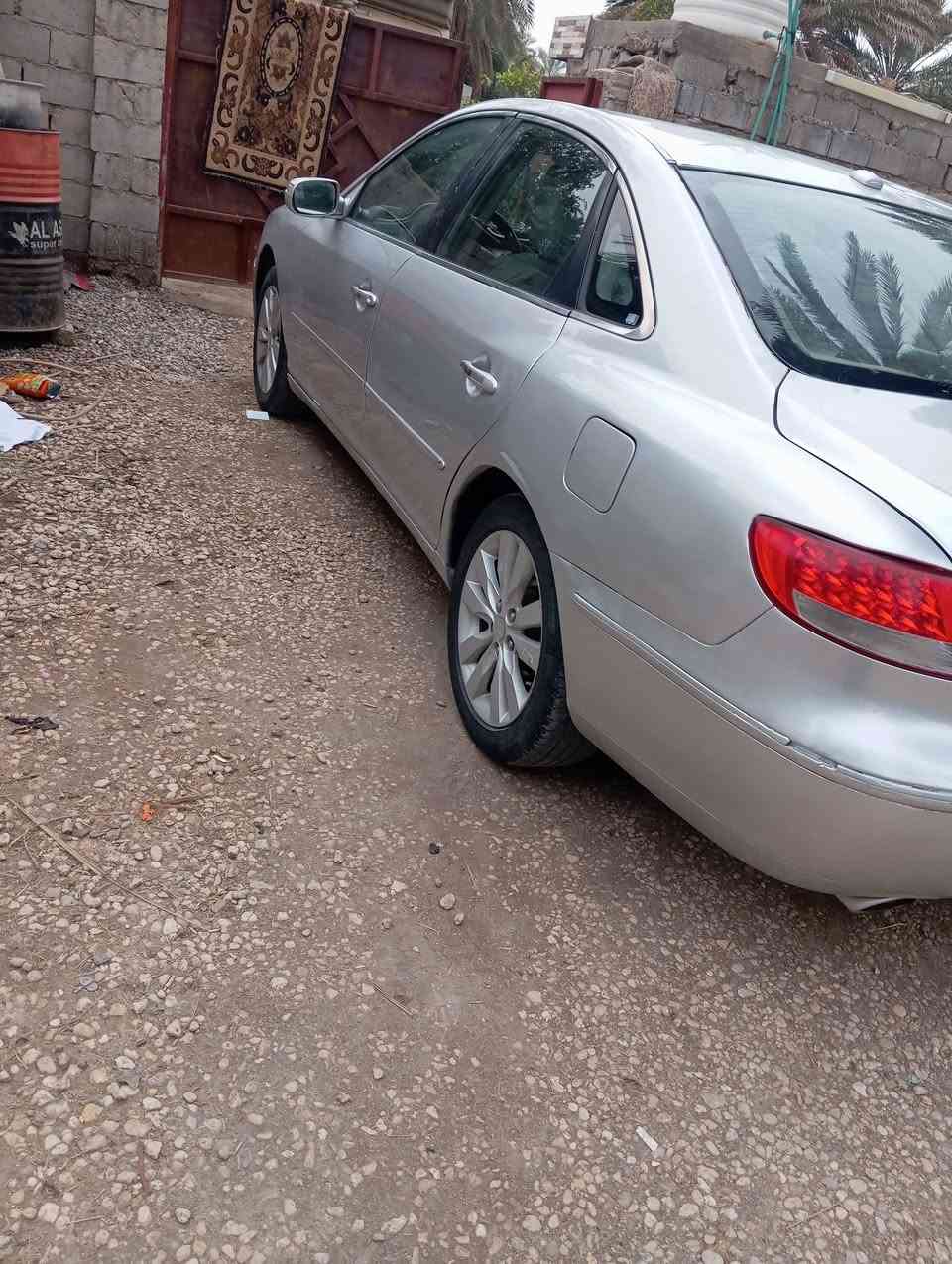 سلام عليكم ازيرا للبيع موديل 2008 وارد امريكا فول مواصفات عدا البصمه سنويه وهزه جديده تبريد ثلج تدفه شغاله شاشه كامره فول لمتد سياره جاهزة من كلشي كير مكينه 3300حداديه كله مكفوله حادث جاملغ خلفي بدون دواخل مصبوغه عام جماليه وعندي الصور قبل لاتنصبغ سياره جاهزة من كلشي السعر 80 وبيه مجال قليل الاتصال ***********/// *********** مكاني بابل الحله مركز المدينة
