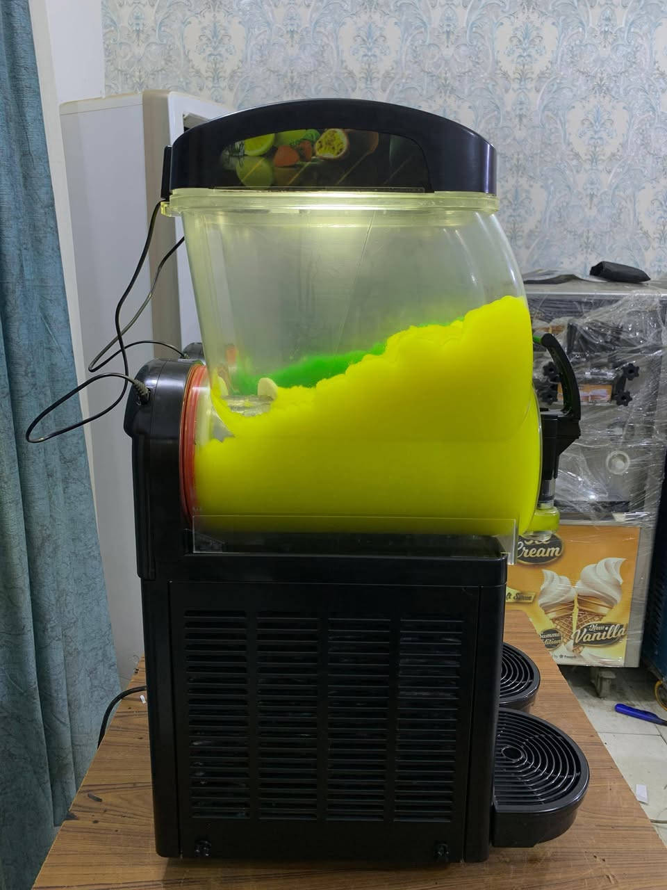 السلام عليكم
جهاز هوسك 
باب اول تركي الاصلي
بلادي شرط
نظافه 86%
***********
