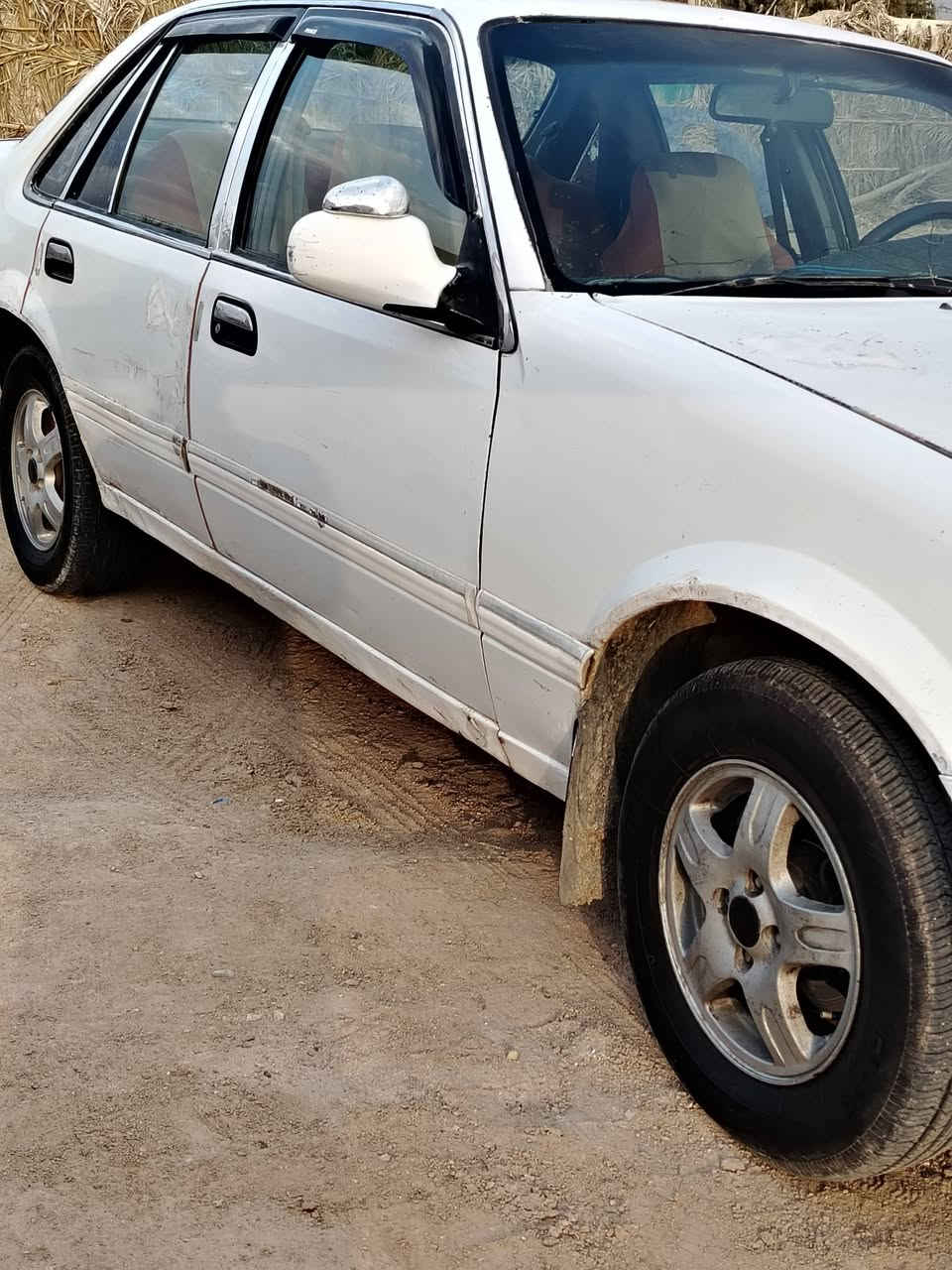 اسلام عليكم
سيارة ابرنس فراشه 
كير عادي 
محرك مفتوح  محرك مال كصة
تخم تاير 
كهربائيات كلها شغالة
موديل 1996
رقم بغداد 
بشرط التحويل 
رقم ***********
