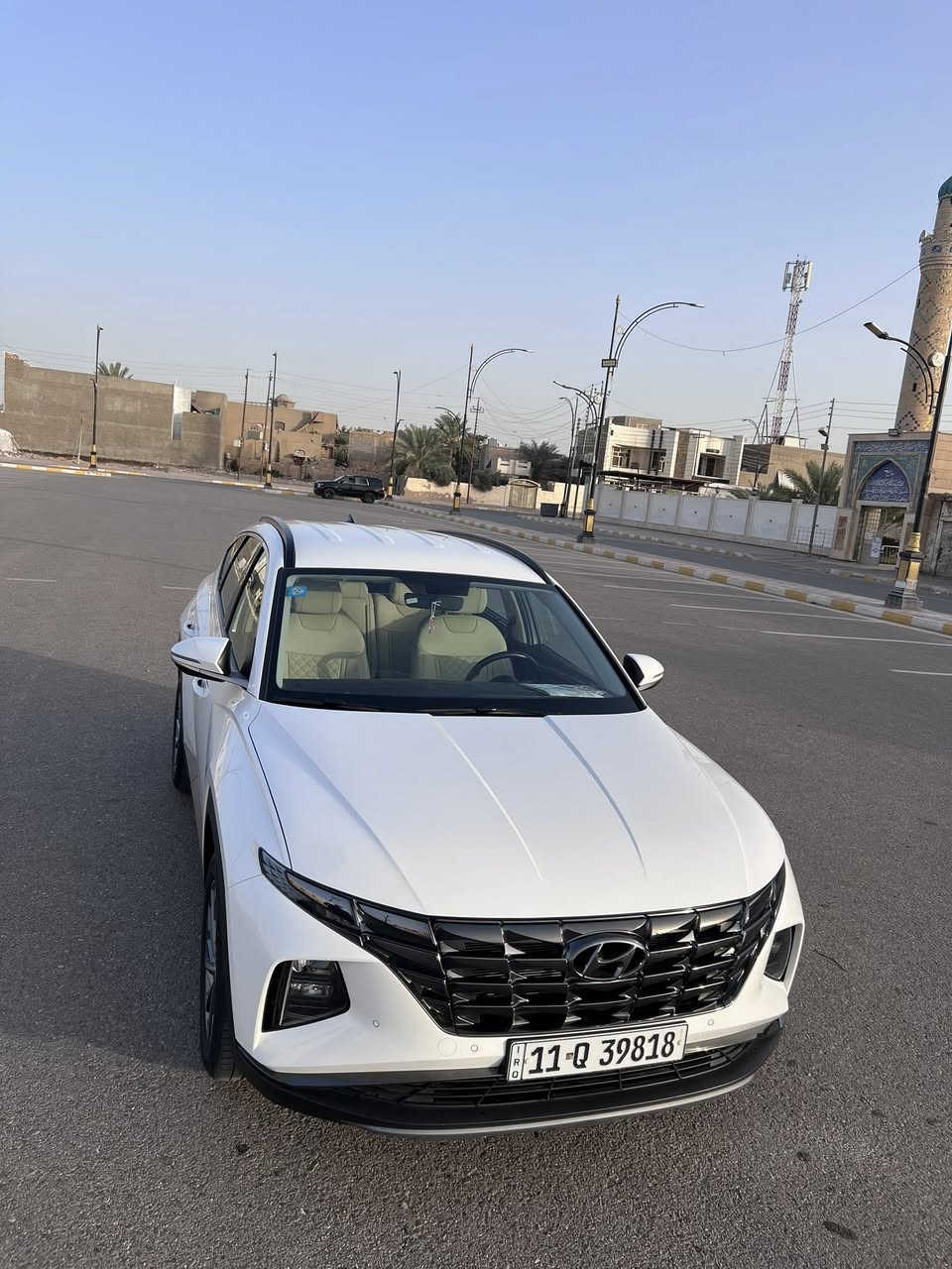 توسان 2024 خليجي مكفولة كفالة عامة رقم بغداد ماشية اقل 40  بدون نواقص مثل ما موضحة بالصور والسونار ما يحتاج نكتب باقي المواصفات سيارة كاملة السعر ٢١٨ وبيها مجال للشراي المكان أنبار رمادي
***********
