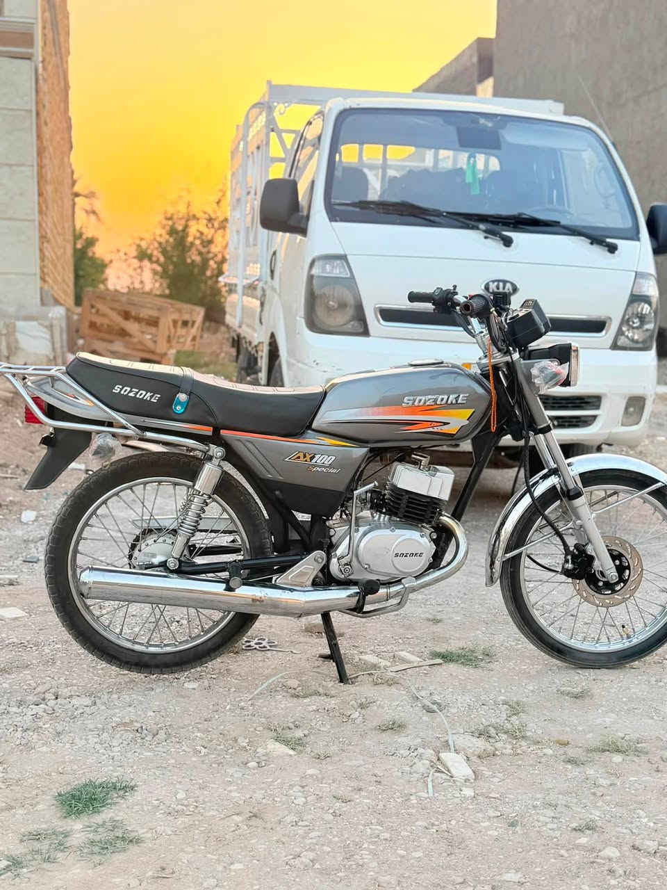 ساسوكي خبط دراجه خير من الله مكفوله موديل ٢٥ سعر ٧٥٠ مجال بسيط ***********
