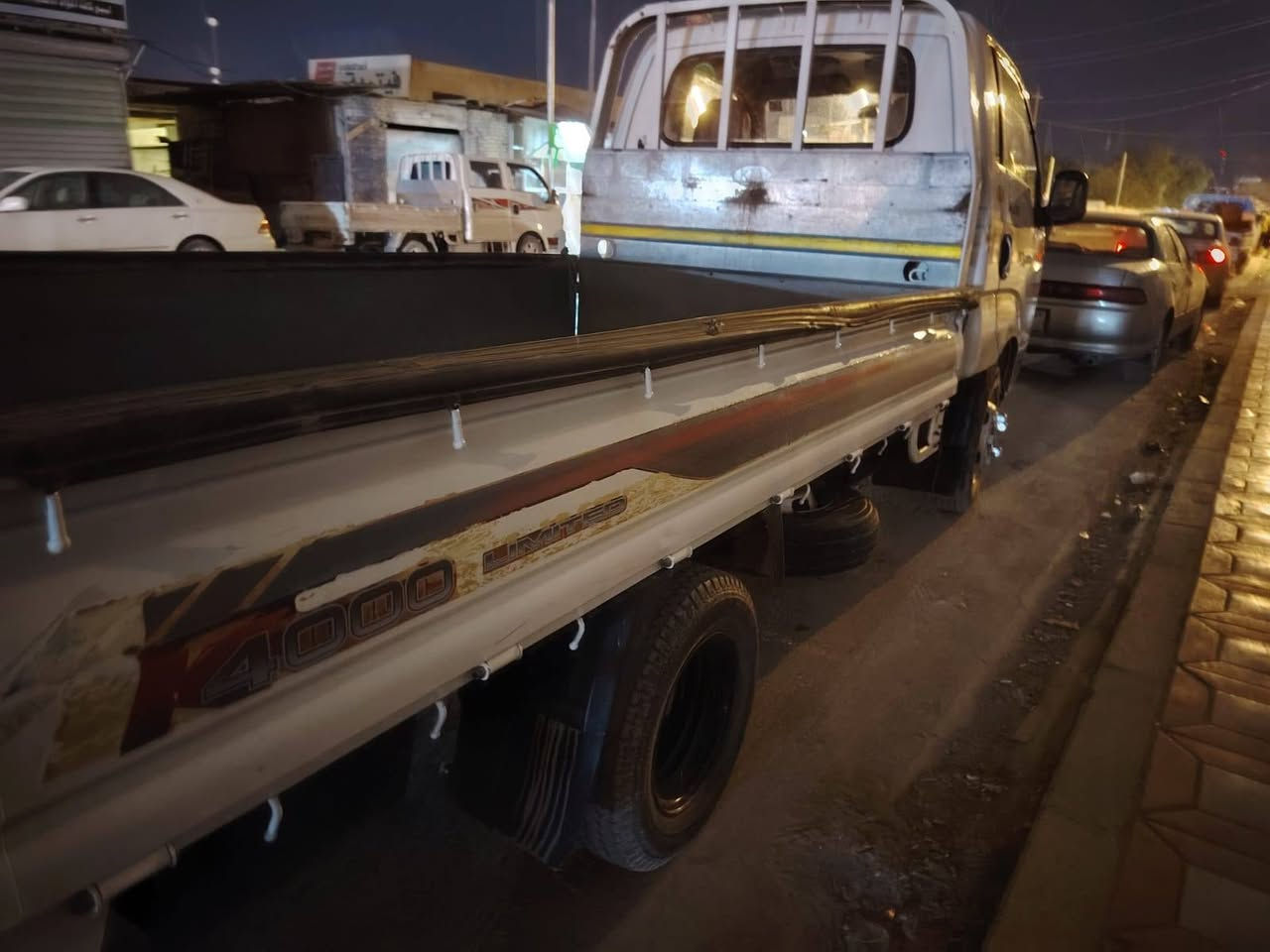 فحل البيع مديل 18 م السعر 125 بيه مجال ***********
