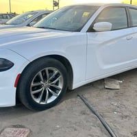 تشارجر SXT • ٢٠١٦ • ٦ سلندر
