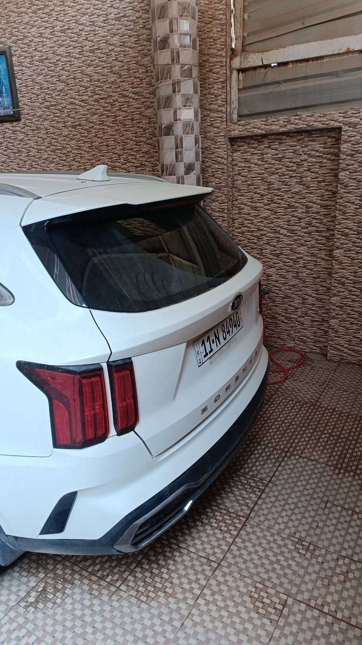 سلام عليكم سورنتو موديل 21 خليجية 6سلندر
للبيع سورنتو 21 خليجي  بيها مكانات بارد فقط بدون لاتبديل ولا صبغ موضح بل صور والسونار

 رقم بغداد

مواصفات

‏3500cc V6 محرك

بصمة ابواب + بصمة تشغيل + تشغيل عن بعد كير طيارة+ شفتات بالستيرن

‏Gbs خرائط 

اضاءة الخلفية  بالكامل LED نهاري 

هاند بريك   + مانع انحدار

مانع انزلاق

حساسات امامية وخلفية

الكراسي كهرباء

جنطة كهرباء

تحكمات ستيرن + مثبت سرعة

اشارات مرايا + مري شفط  + كامرة خلفية دوارة

وضعيات قيادة ( اعتيادي - ذكي - اقتصادي - رياضي )

3 قطع تبريد

٧ راكب

السعر 265
تخم تايرات جديد 

للاستفسار الاتصال ع الرقم

***********
