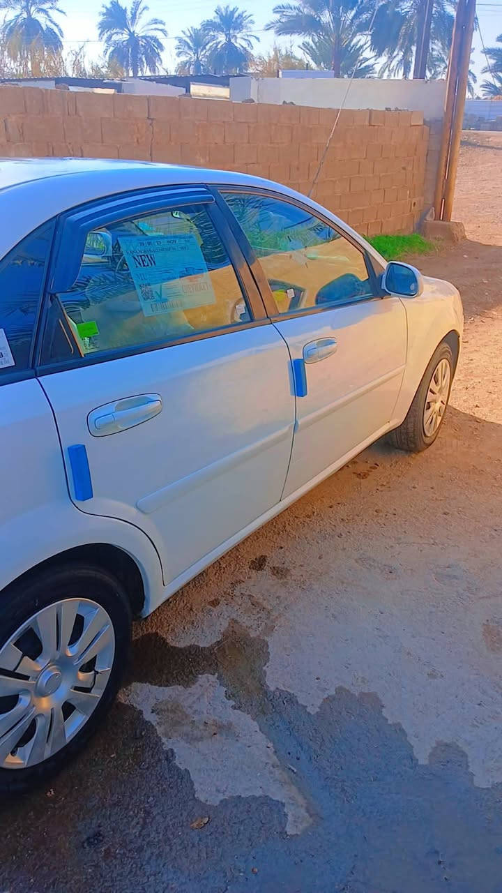 سلام عليكم
اوبترا موديل 2012 خليجي شركة عامه 
السيارة بيه صبغ شي قليل 
محرك كير مكفول من كلشي ولا تبديل 
صدر خلفي امامي حلوة 
تبريد تدفه شغال 
كاعيات الشرة بيهه على ايد وحدة 
سنتر لك سويج عدد ١
شاشة كامرة رقم بغداد جديد سنوية جديدة 
بسمي شرط التحويل 
مكاني بغداد المدائن سلمان باك 
 الاستفسار 
***********واتساب
