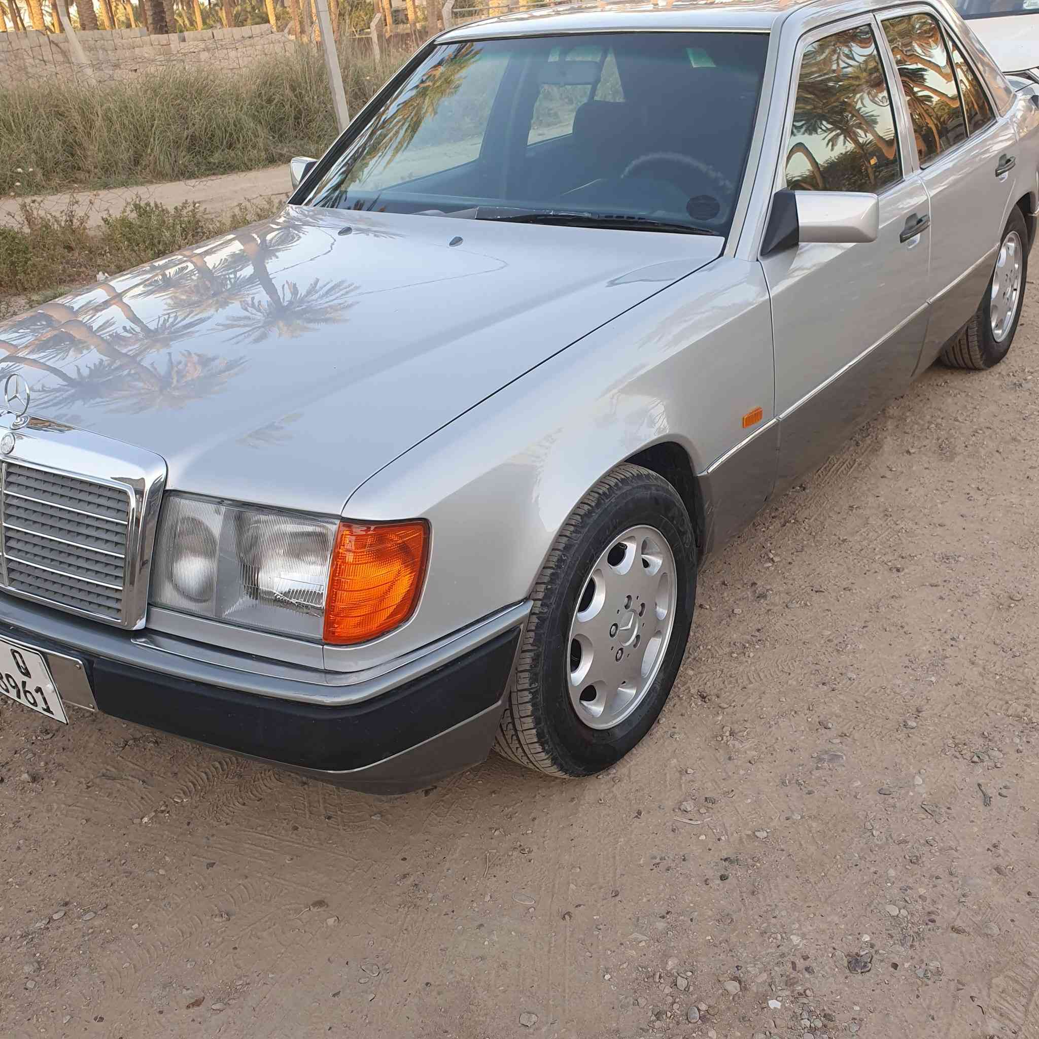 للبيع مرسيدس دب موديل ١٩٩٠ سلفر صبغ عام جديد محرك بلادي ٣٠٠ كشتات كهرباء سلايت كهرباء تبريد شغال التقفيل ريمونت ويل كب شكل الشبح سيارة جاهزة بغداد رقم انكليزي تحويل مباشر السعر ٨٥ وبية مجال بسيط موبايل ***********
