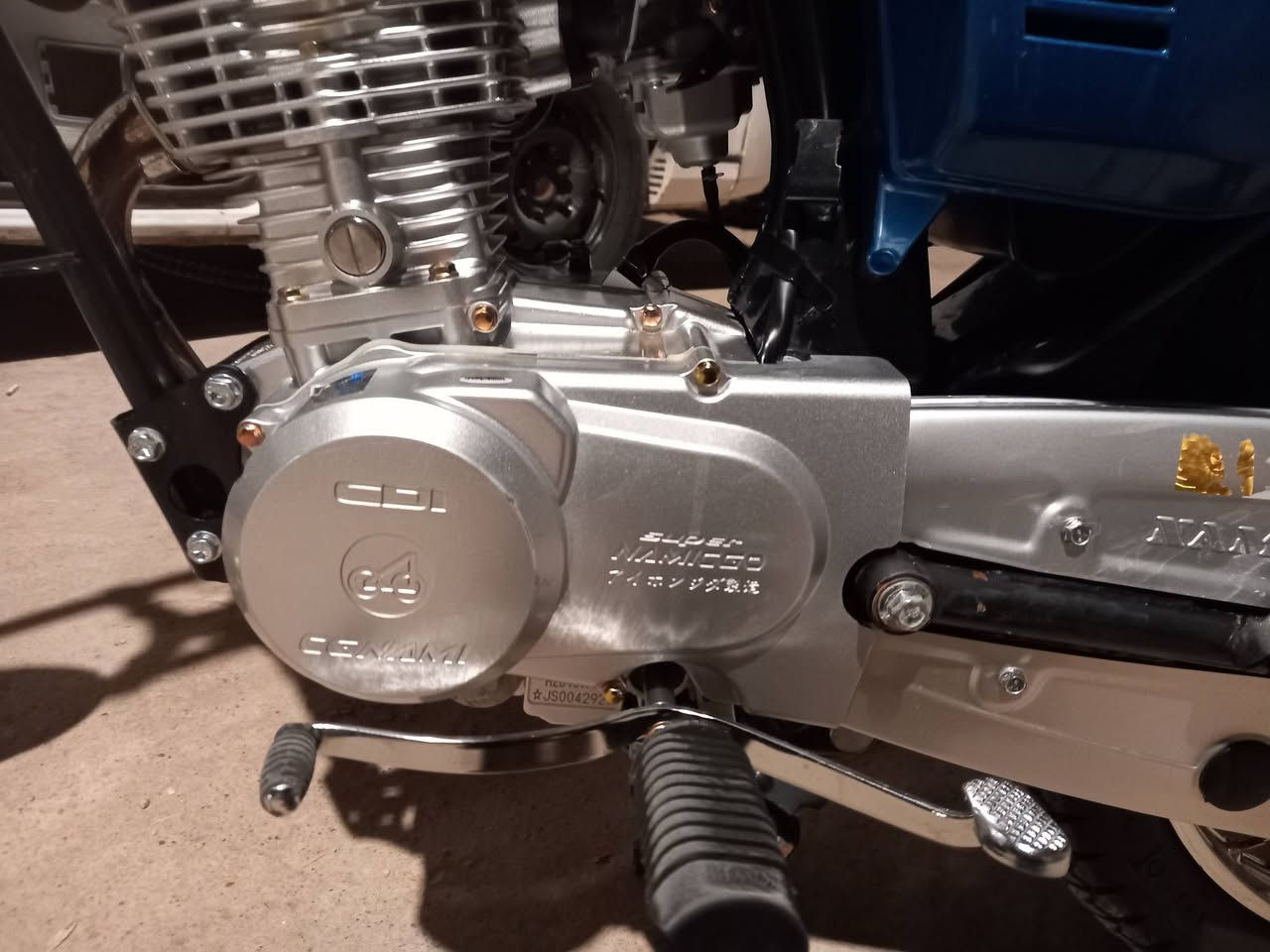 ادوات الدراجه بعدها كارتون محرك سي ناما مكاني ابو الخصيب *********** السعر 650
