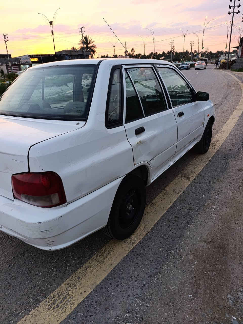 بالله بسم لله سياره سايبة للبيع 2010 خصوصي بأسمي جاهزه من كلشي بيها بنيد وجاملق مبدل وكلجها شويه بي هاف من ابجلها بس بلمشي طبيعي متيصير بيها هاف فقط وترايك كوره الأرضية شرط مكاني كربلاء شارع بغداد مقابيل مدينه الزائرين سيد الاوصياء السعر 37 وبيها مجال ***********
