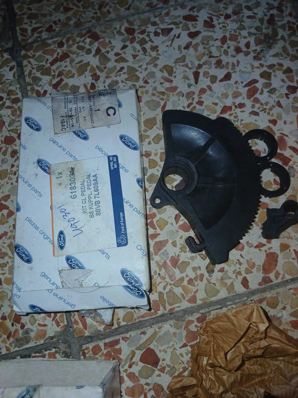 أغراض سياره فورد اصلي اكتبلي سعر وبلعافيه أعلى سعر ابيع


**إذا كنت صاحب هذا الإعلان وتريد حذفه لأي سبب، رجاءا أرسل رسالة إلى الدعم الفني**