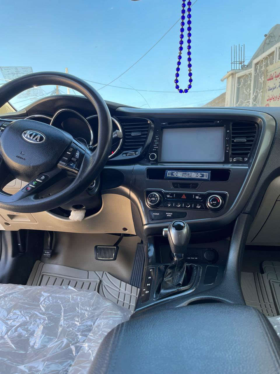 السلام عليكم سياره كيه اوبتيما للبيع موديل (2014) وارد امريكي عنوان نجف السعر ١٠٥ وبيها مجال والسونار موجود
وهذا رقمي ***********
