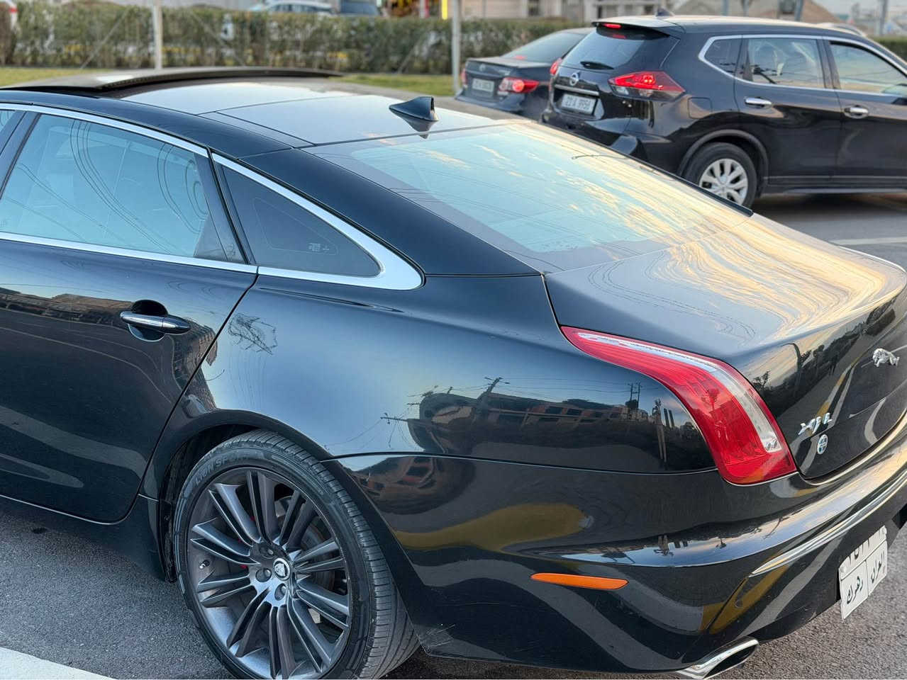 ‏ JAGUAR XJL 2015
جاگوار مؤديل 2015 XJL فول مواسفات VIP
سفرى شه ريكه ى سه ردار زه مان
ره نگى ره شي قه تران 
مواسفات خليجى فول ده رگا لارج و صحب 
‏V6 سوبر جارج مه كينه مه ر غوب
گيرو مه كينه ى به شه رت بي عه يبه كراوه ته وه 
سه وت و سه رف و خه له لى نييه به شه رت
ده عامى بؤ ده عامى به شه رت بؤياخى نييه
سارد و شوختي نيه  
 ٩٥ هه زار روشتوه 
مواسفات
( به سمه - پانؤراما - ناوقيسي - درگا شفت - رادار - شاشه - كاميرا - سئ په رده- برده كاره با  - كوشنى پيش و دوا ساردو گه رم - كوشن و سوكان خه زن - گير ڤؤليؤم - سندوق شه فت - ته بريد مه ركه زى - بريك به سمه - لايت زينؤن - به خى ئاو - ده شبول له مس - ناو فورميكا - حاسه ى پيش و دوا - به سمه ى ده رگا )
چوار تايه و ويلى لؤك و كامل سيرڤسى بؤكراوه
ته حويل و غه را مه به شه رت 
::: گير و مه كينه و كاره باى و هه موو گيانى به شه رت :::

شوين: سليمانى

سعر:   ١٣٨$
مؤبايل: ***********//***********

جاگوار ٢٠١٥ xjl vip فول مواصفات 
خليجي وكال سردار  ضمان دولي 
محرك v6 سوبرجارج  
گير و محرك بشرط مفتوح  
مابي صوت و صرف و دغان بشرط ٪؜١٠٠ 
مكفول كفال عامه  بدون صبخ  بدون بارد 
مواصفات معروفه فول مواصفات 
سنوي و رقم جديد ٢٠٢٧ 
تحويل و غرامات بشرط 
٤ طيرات جديد 
سياره نفس زيرو كلش جديد 
ماشيه ٩٥ حقيقي 
گير و محرك و كهربايات كلشي بشرط علل بيلادي 
تحويل و غرامه بشرط 

سعر/ ١٣٨$

مكان / سليمانيه 
هاتف/ ***********///*********** السليمانية, العراق
