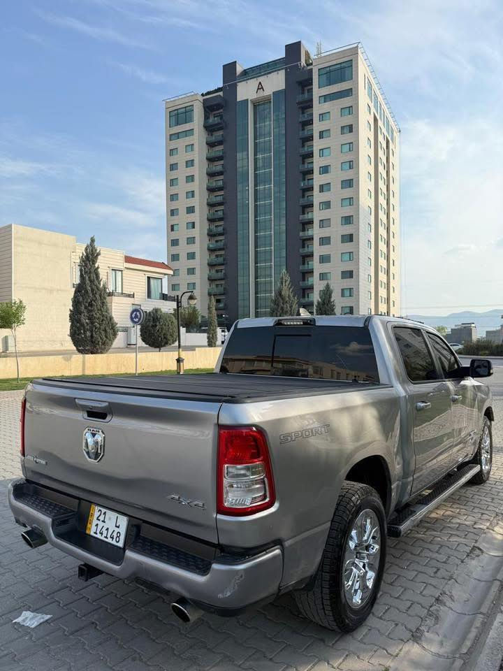 سلام عليكم
للبيع : دوج رام  lone star 2022

رقم سليمانية 

محرك هيمي 8 سلندر 5700 

شاشة تيسلا صندوق كهربائي السيارة فول مواصفات عدة البانوراما و المقاعد مخمل 

سنوية شرط التحويل 

الحادث تبديل 3 قطع  بنيد و جاملغ الامامي الايمن و الايسر / بيها بارد خلف الباب الخلفي لجهة الراكب و البدي ( صور الحادث و السونار بالمنشور ) 

ايرباك : استيرن و دشبول و راجع سستم بلادي 

السعر : 270$ دفترين و سبعين ورقة و بيها مجال …

عنوان : بغداد زيونة 

للتواصل : ***********
