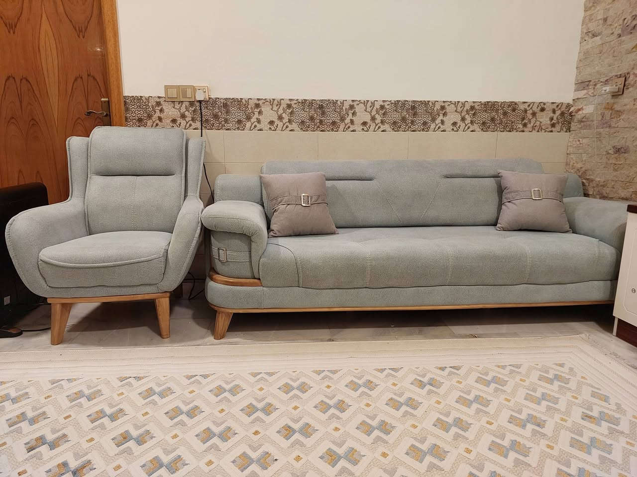 للبيع تخم تركي 10مقاعد جديد استخدام قليل
السعر مليون
***********
