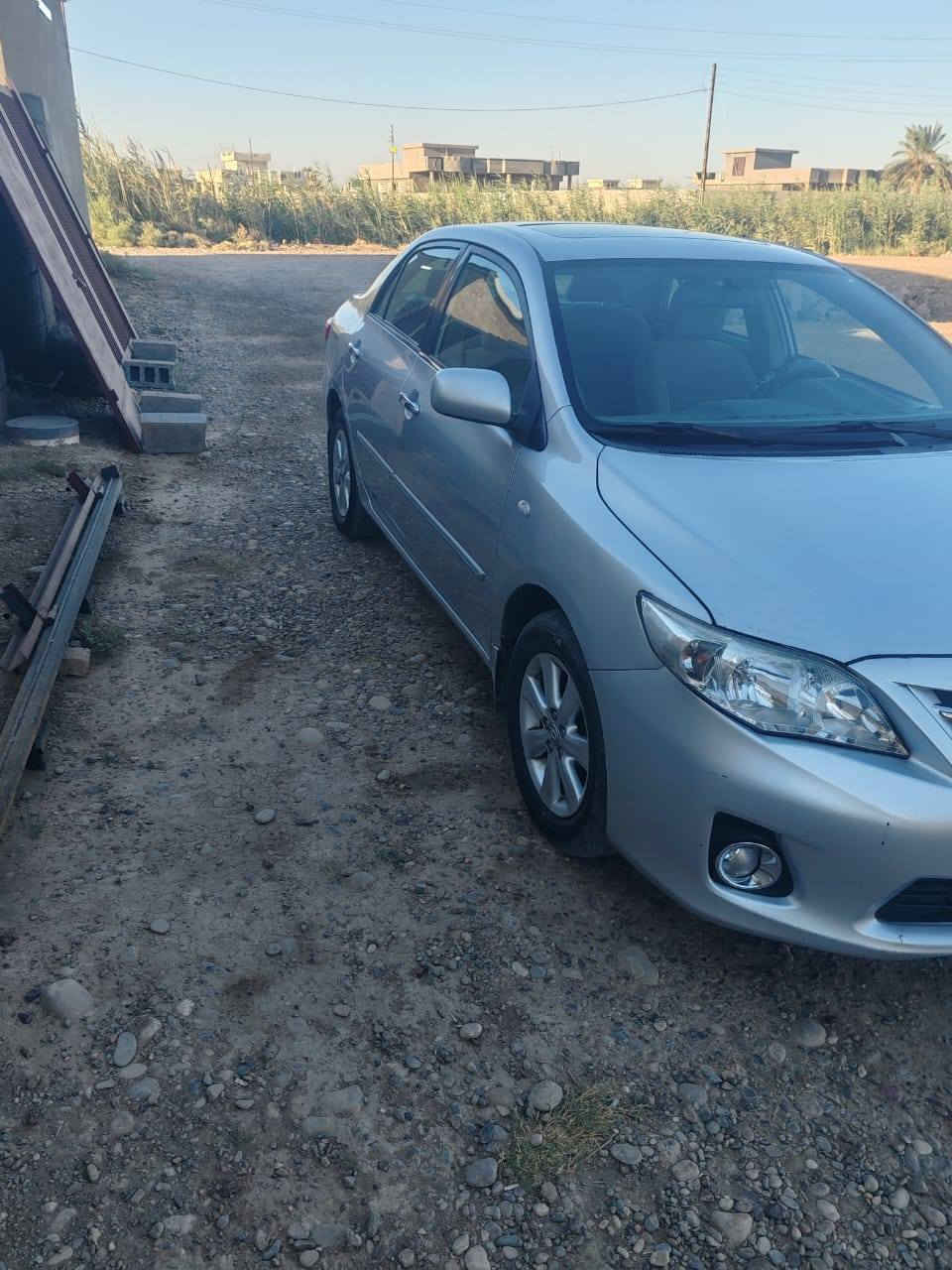 كورله ٢٠١٣ خليجيه مكفوله رقمه أربيل رقمه أنكليزي بسمي محركه ١٨٠٠ الون سلفر مكان السياره بغداد األسعر ١٣٥ ورقه
*********** بي وتساب
