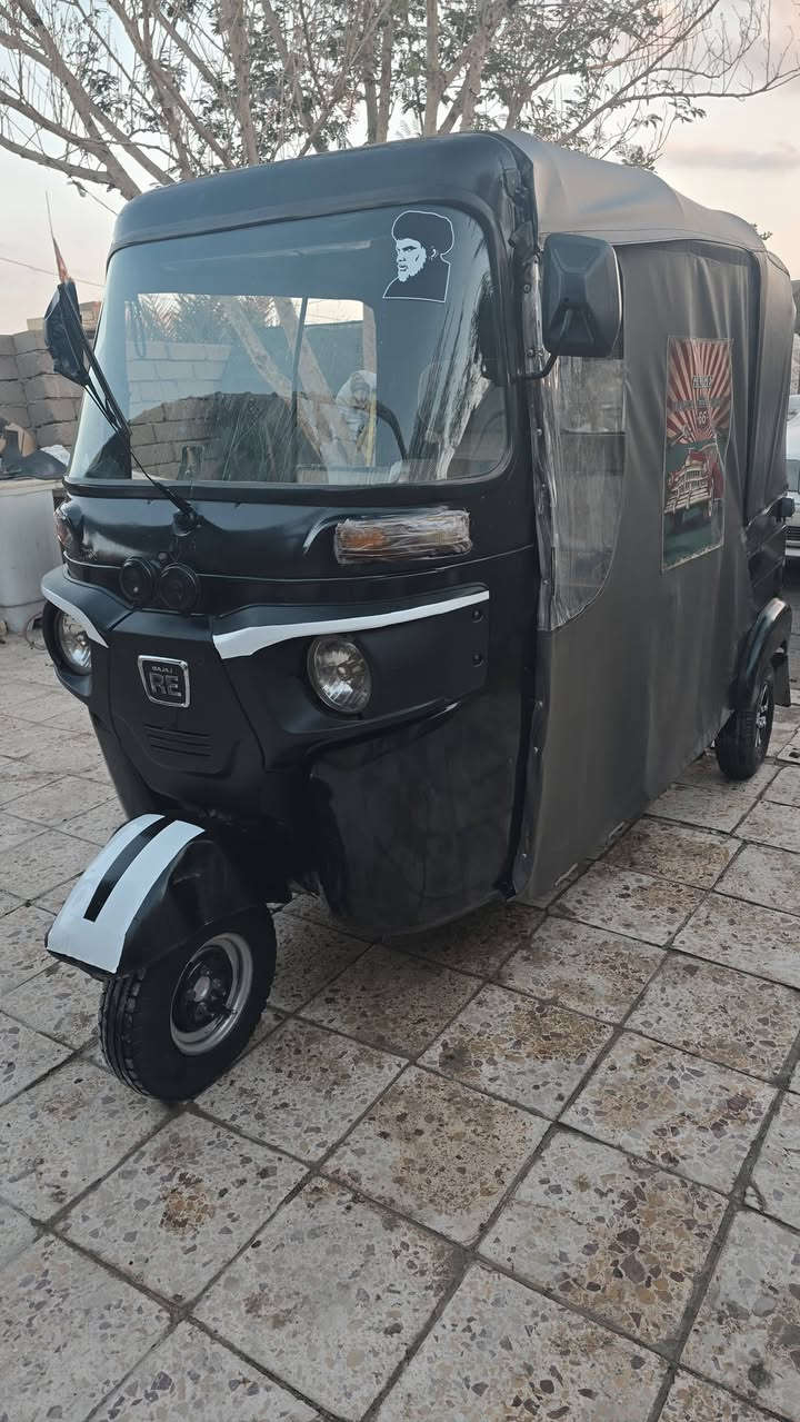 سلام عليكم تكتك🛺 البيع موديل 2020  رقم وسنويه  بصراه🇮🇶 مكينه تواه مجفته والكلجات جديده تو شهده  جواه 3 تايرات جداد 🪣 شلكه بواقع احله من الصور ✅  سعر 5500ملاين وبيه مجل   المكان البصره القرنه  التواصل☎️  الرقم +***********
